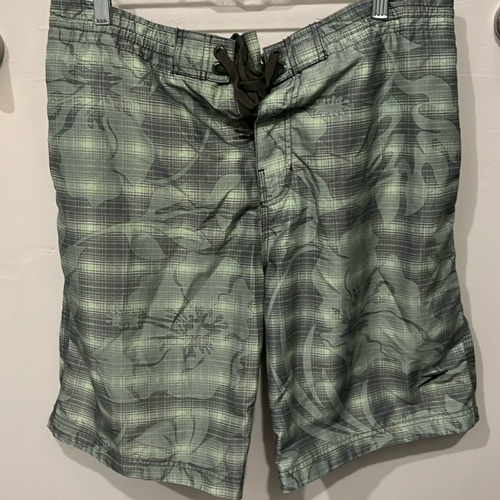 Speedo swim trunks size large